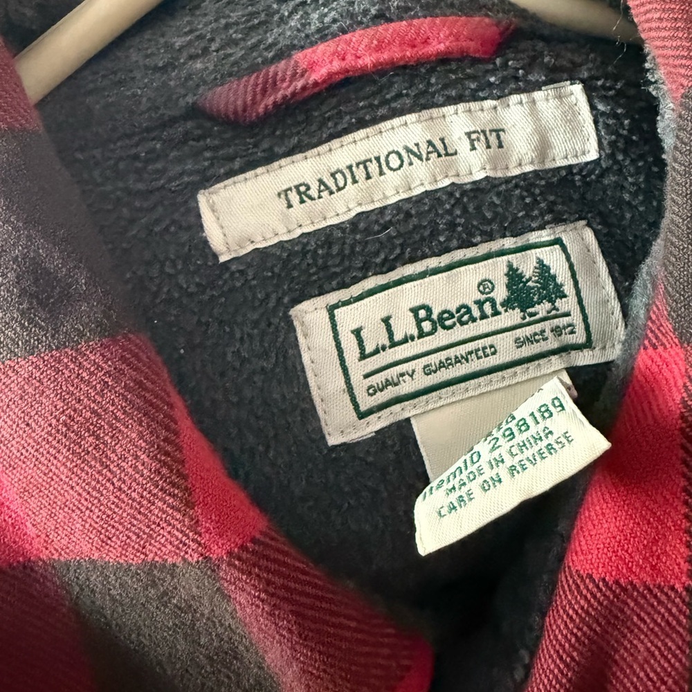L.L. Bean Vintage Sherpa Fleece lined Red and Black Plaid Jacket 100 cotton - Picture 7 of 7